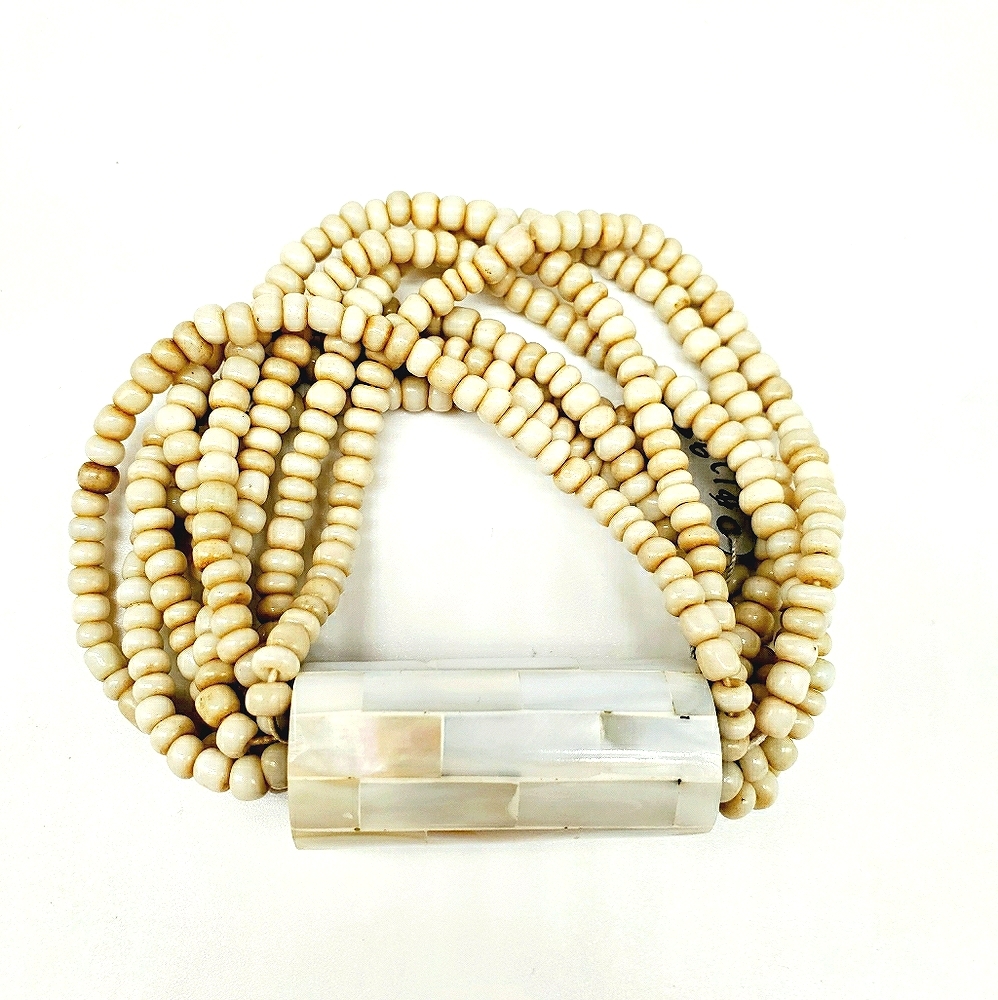 🌈 Handmade Mother of Pearl Beaded Stretch Bracelet